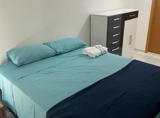 Apartamento 2 Quartos West Flat